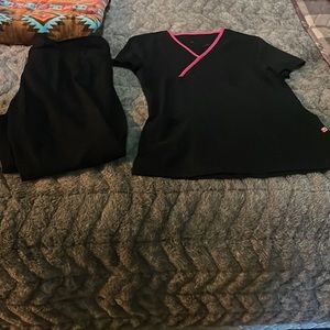 Black scrub set